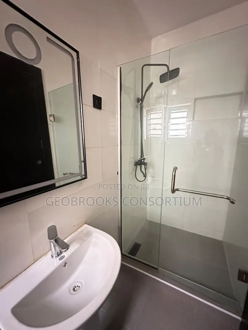 4bdrm Duplex in New Bodija Gra for sale