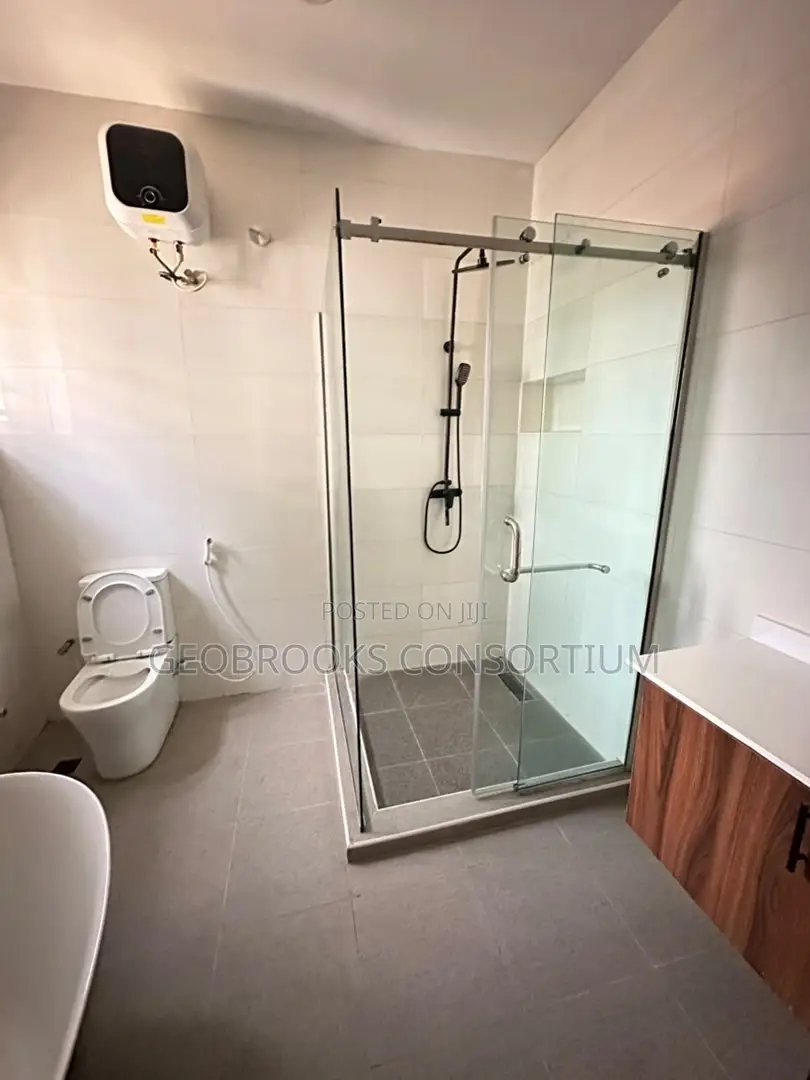 4bdrm Duplex in New Bodija Gra for sale