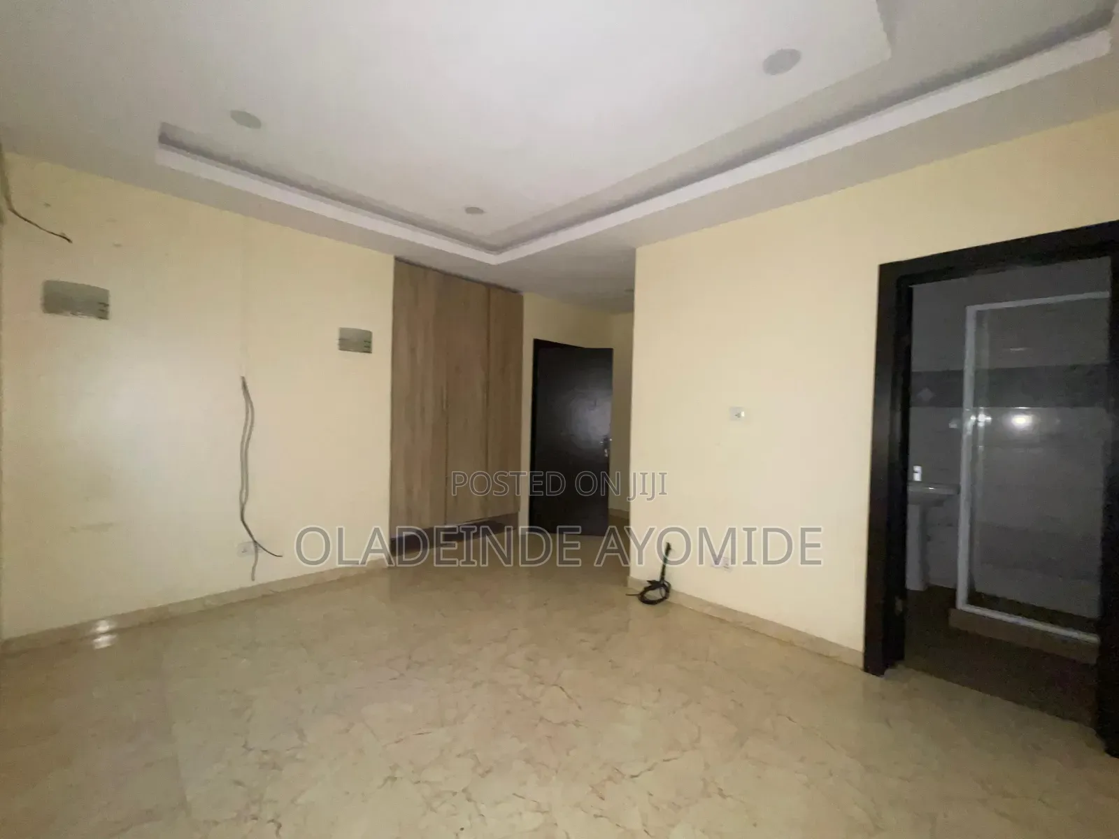 3bdrm Bungalow in Awoyaya for sale