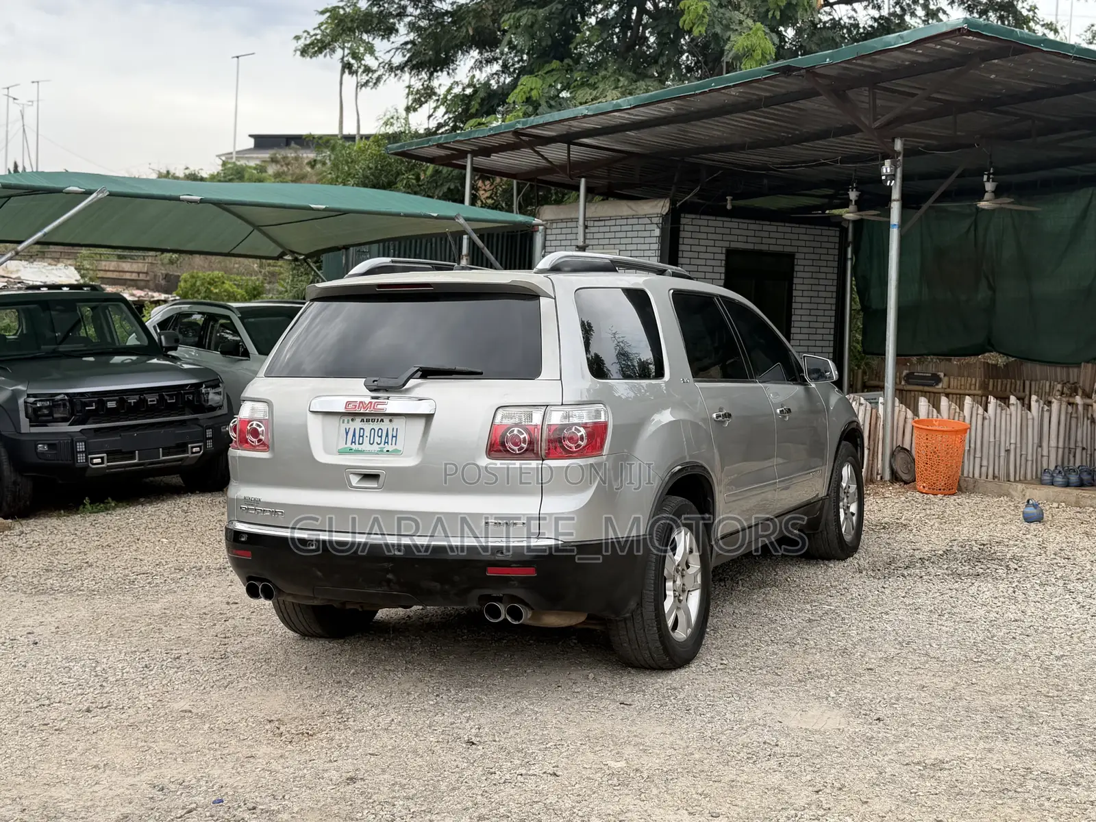 GMC Acadia 2007 Silver