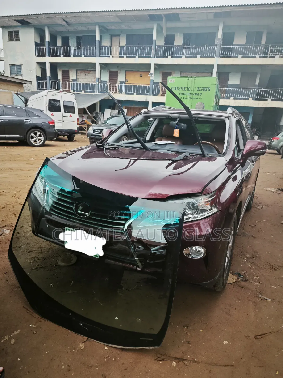 Lexus Rx350 2014 Windscreen Glass Available Installed at Chimatex