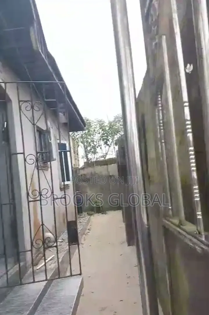 3bdrm Bungalow in Warri for sale