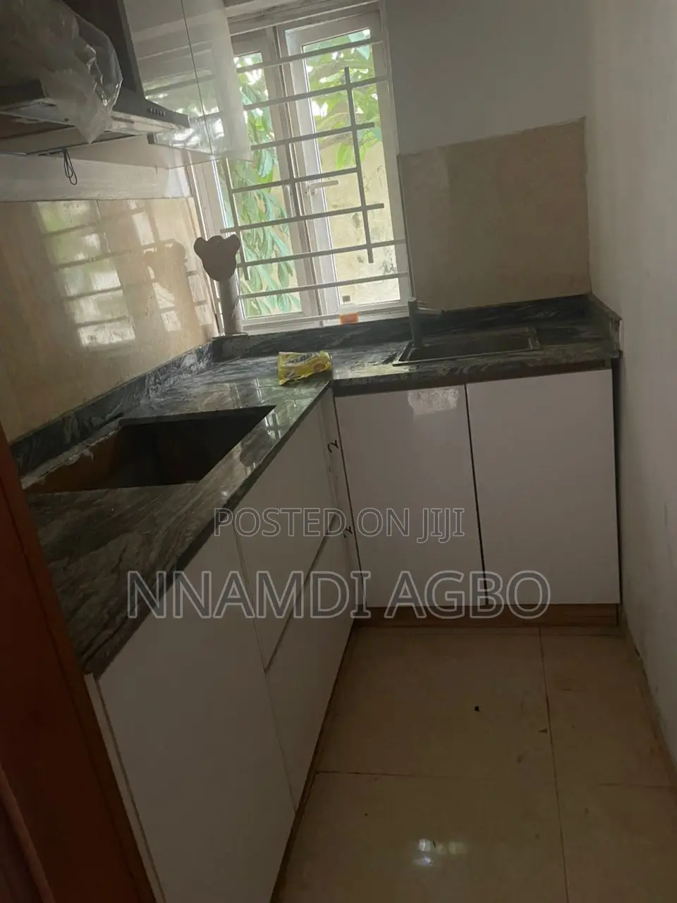 Mini Flat in Lekki Phase 1 for rent