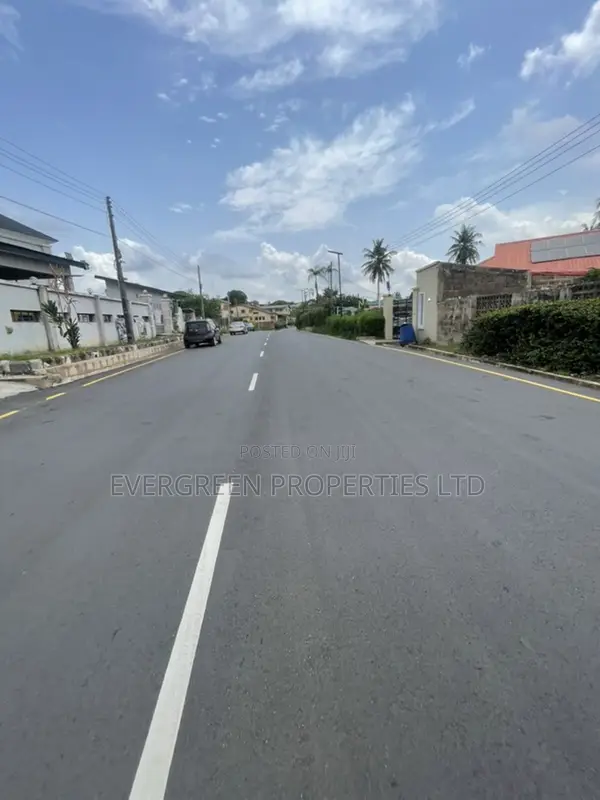 4bdrm Duplex in Akobo for sale