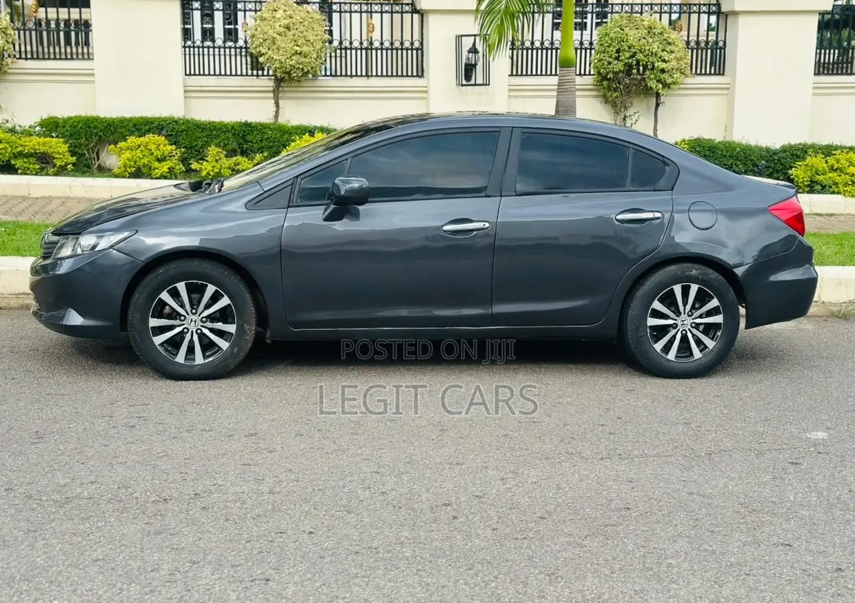 Honda Civic 2013 Gray