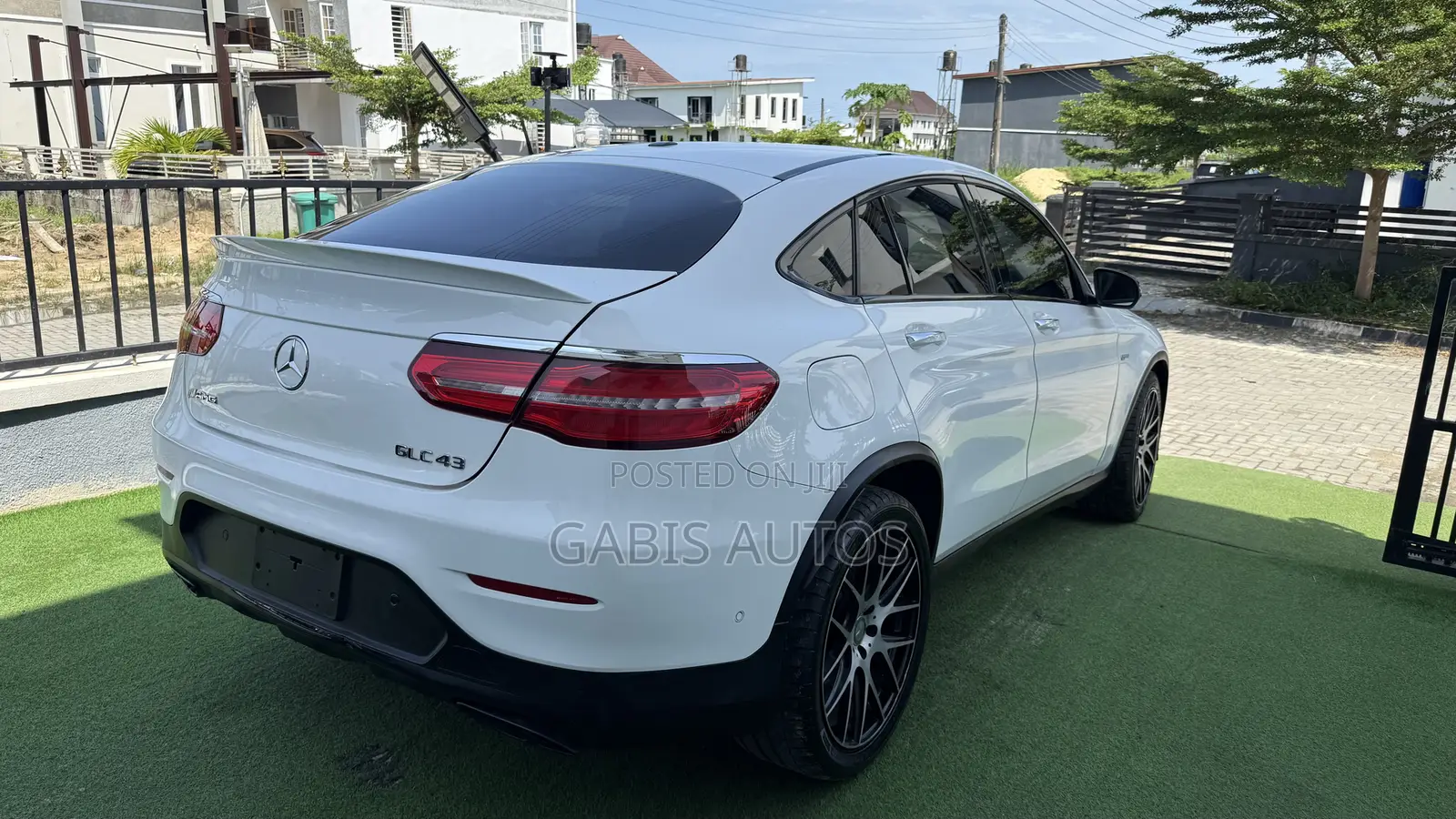Mercedes-Benz GLC-Class 2019 White