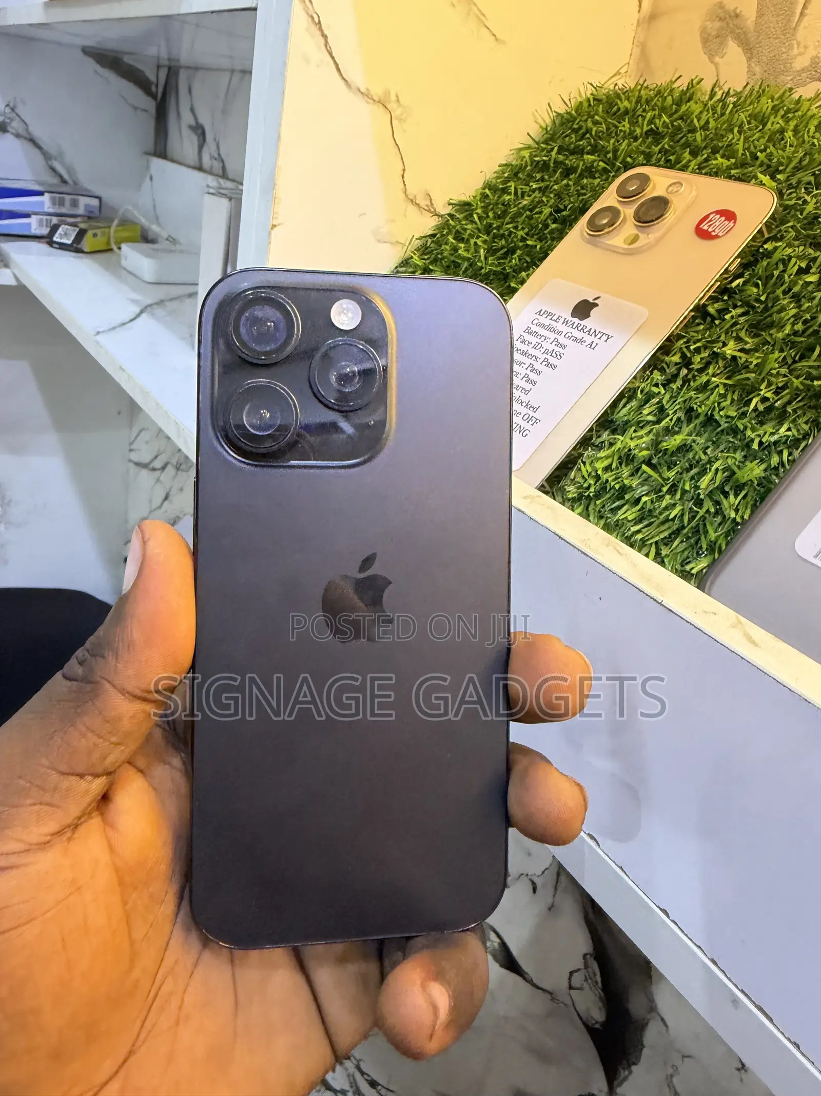 Apple iPhone 16 Pro 256 GB Black