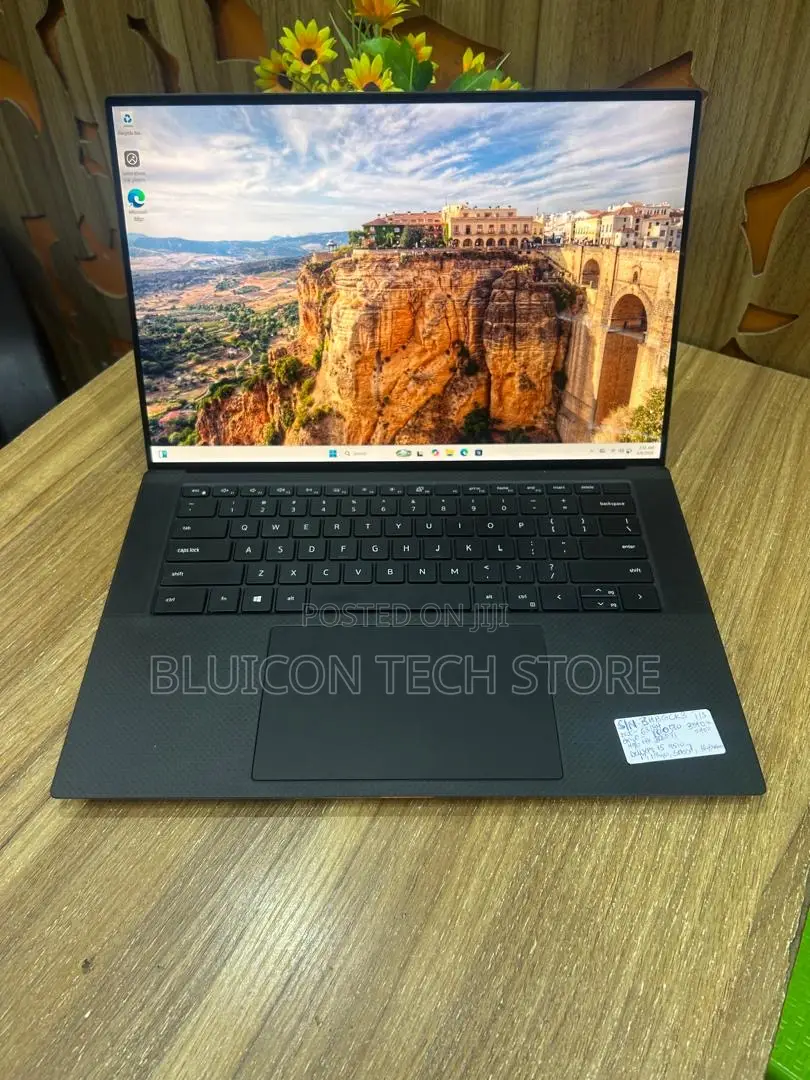 Laptop Dell XPS 15 9510 16GB Intel Core i7 SSD 512GB