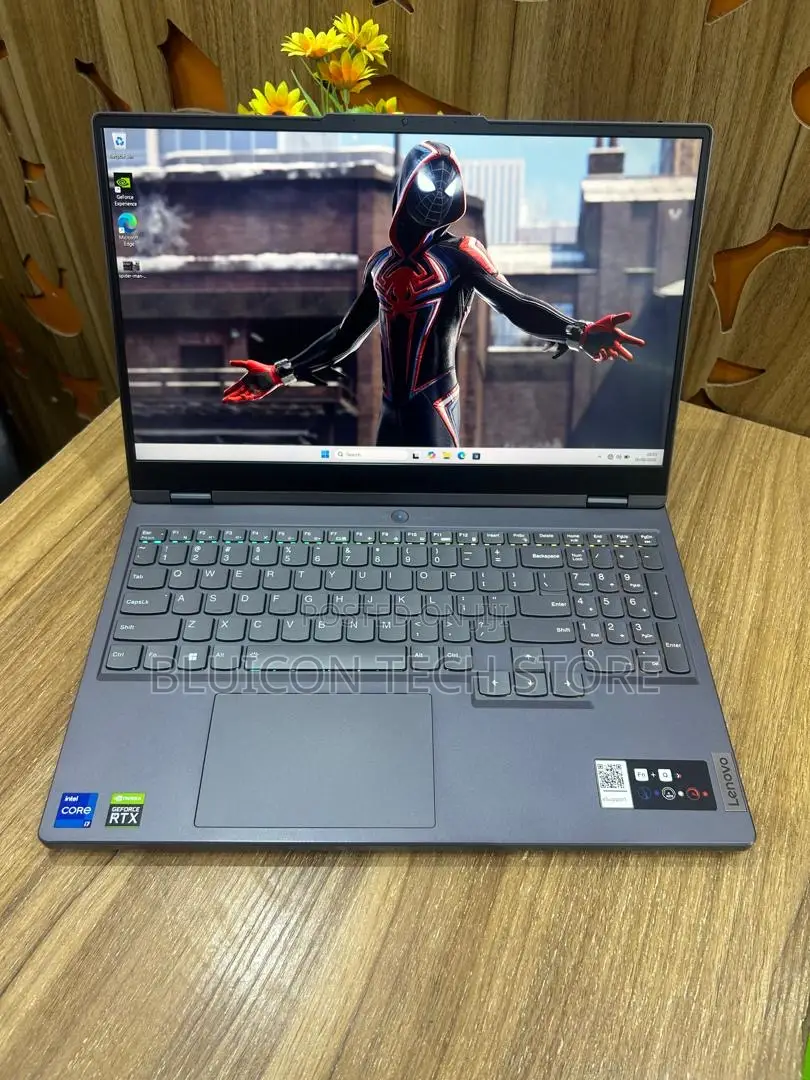 Laptop Lenovo Legion 5 16GB Intel Core i7 SSD 1T