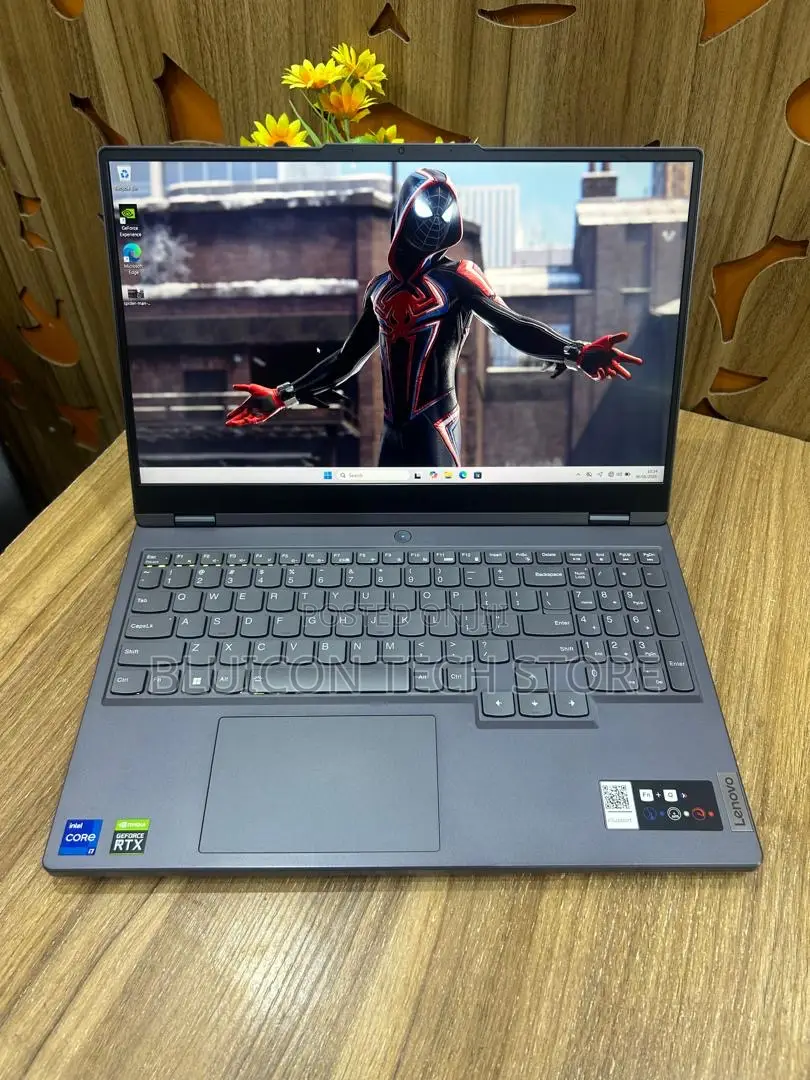Laptop Lenovo Legion 5 16GB Intel Core i7 SSD 1T