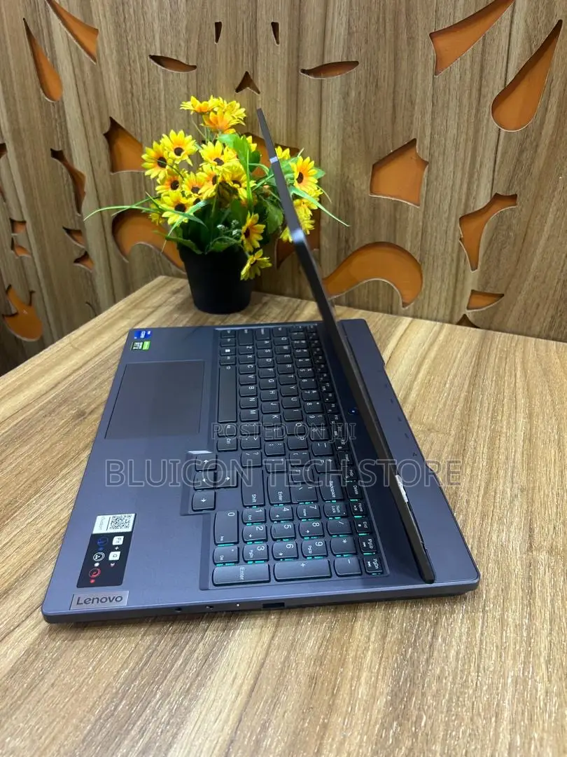 Laptop Lenovo Legion 5 16GB Intel Core i7 SSD 1T