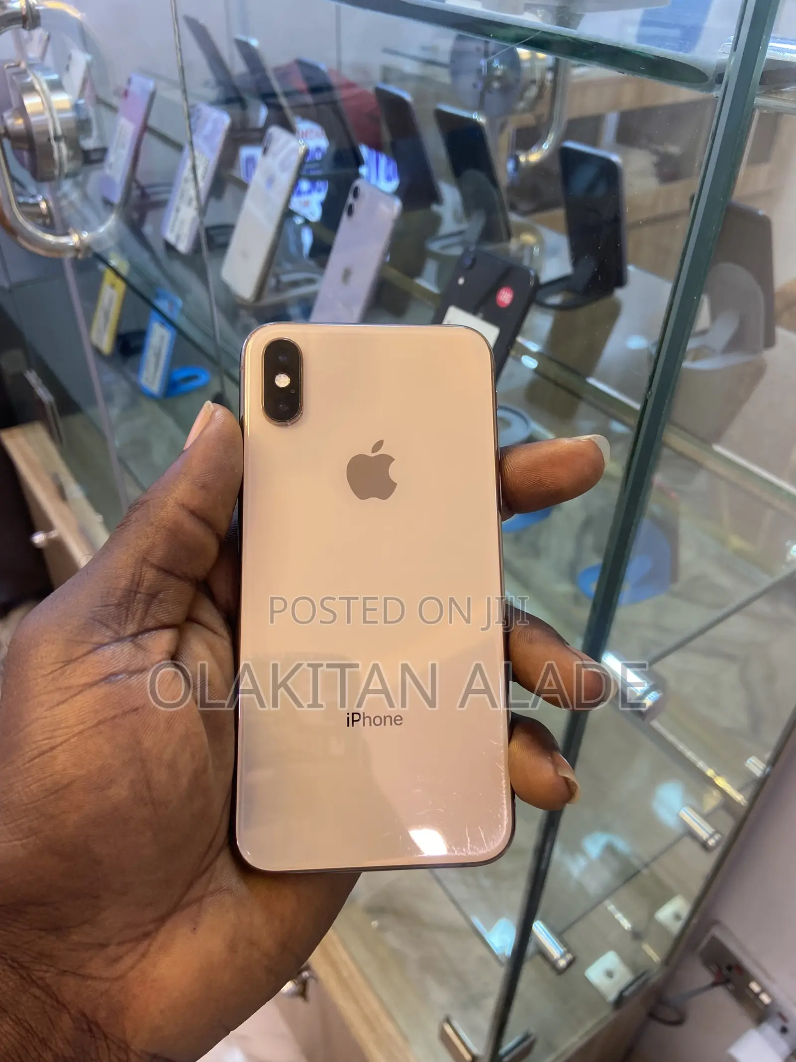 Apple iPhone XS 64 GB Gold