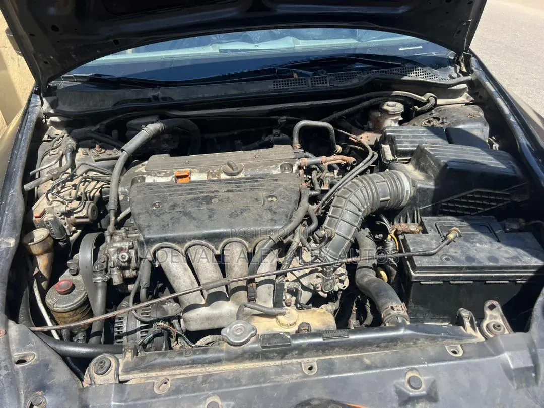 Honda Accord 2004 Gray