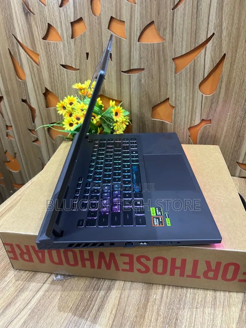 New Laptop Asus ROG Strix G16 G614 16GB AMD Ryzen 9 SSD 1T