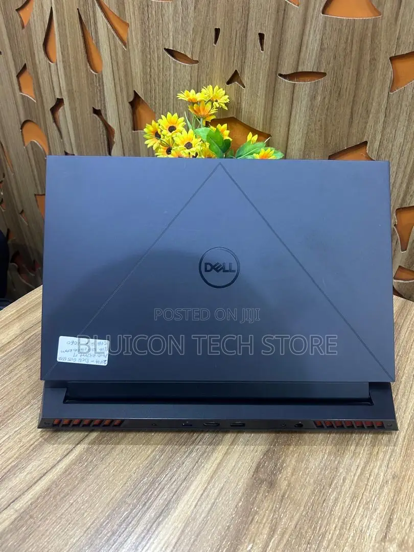 Laptop Dell G15 5535 16GB AMD Ryzen 7 SSD 2T