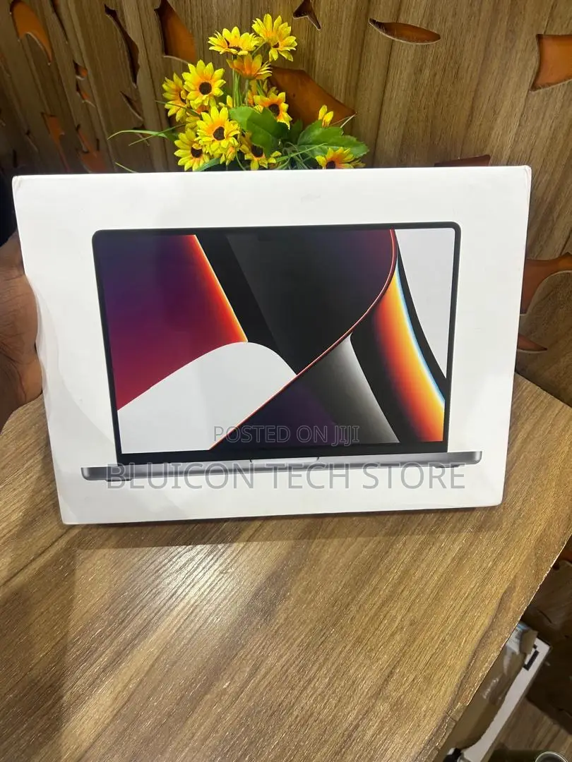 Laptop Apple MacBook Pro 2021 M1 32GB Apple M1 Pro SSD 512GB