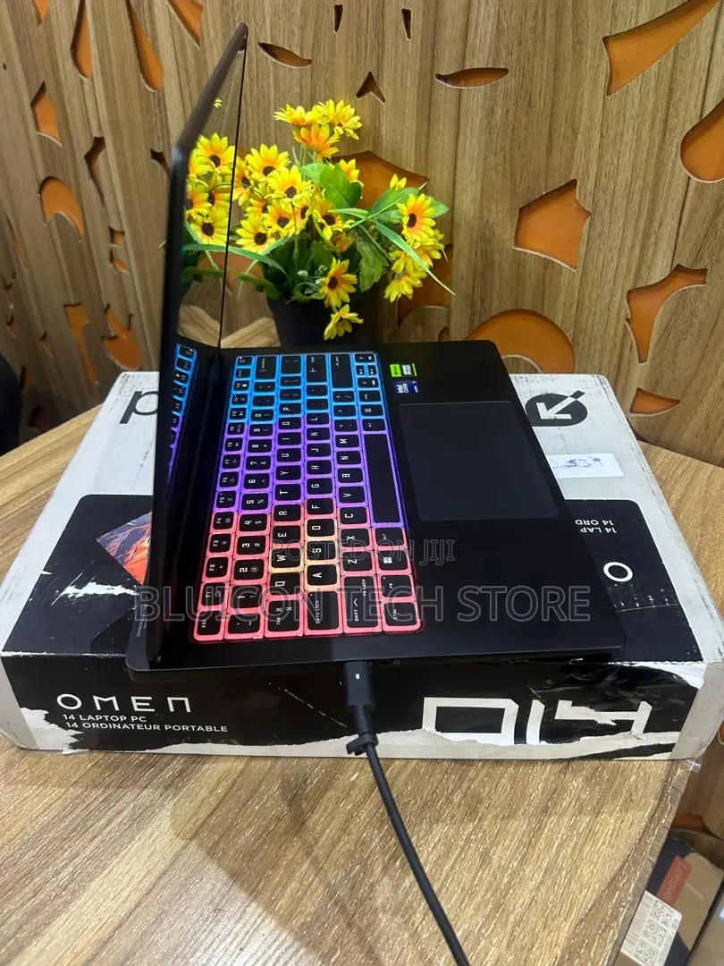 Laptop HP Omen Transcend 14-fb0023dx 16GB Intel Core Ultra 7 SSD 1T