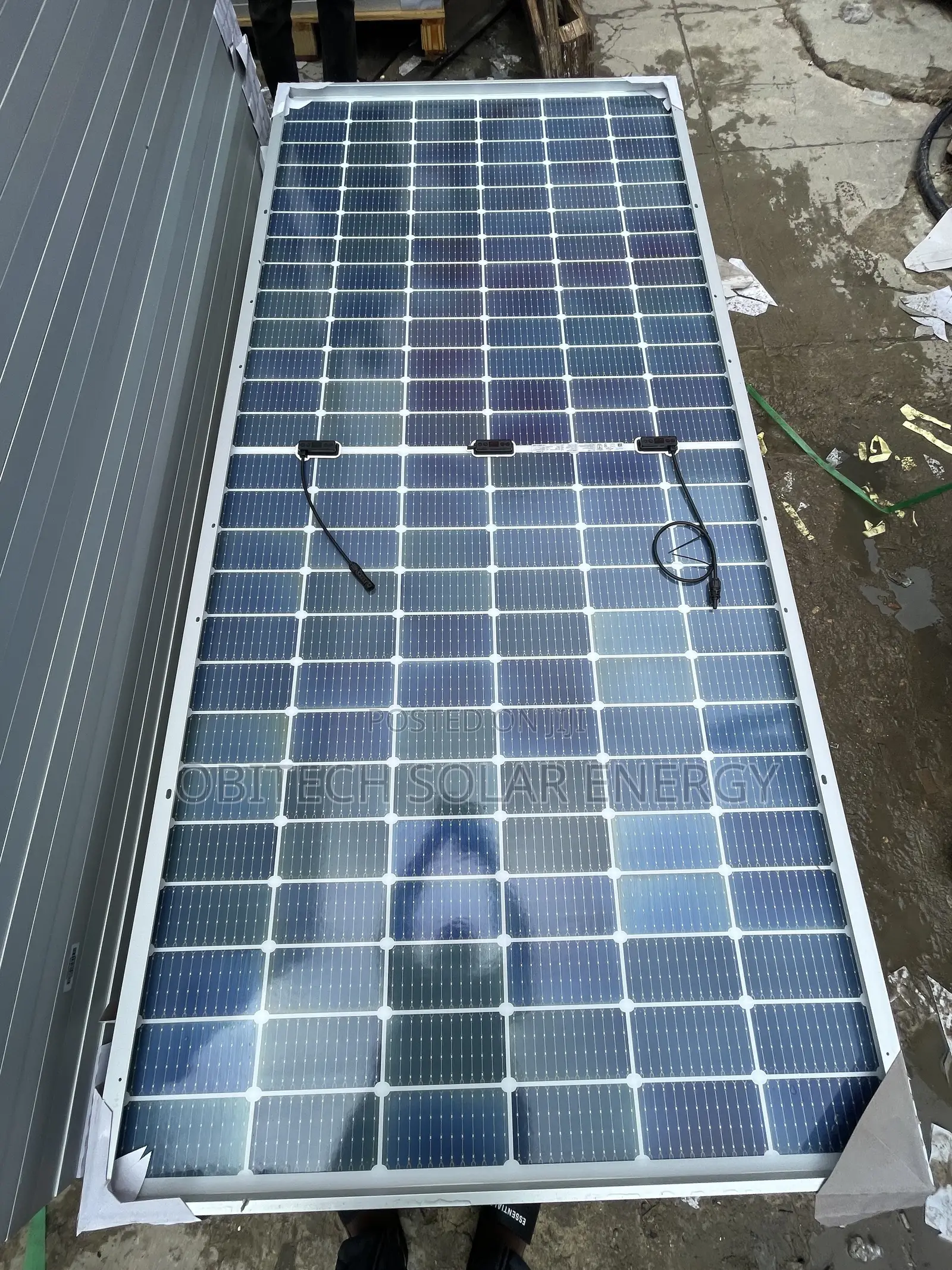 Jinko 650w 156-Cell Solar Panel – Excellent Condition