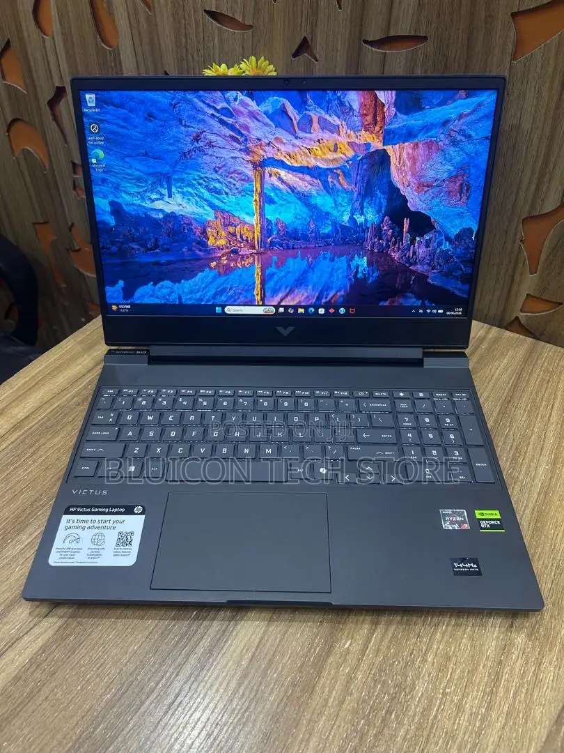 Laptop HP Victus 15 16GB AMD Ryzen 7 SSD 512GB