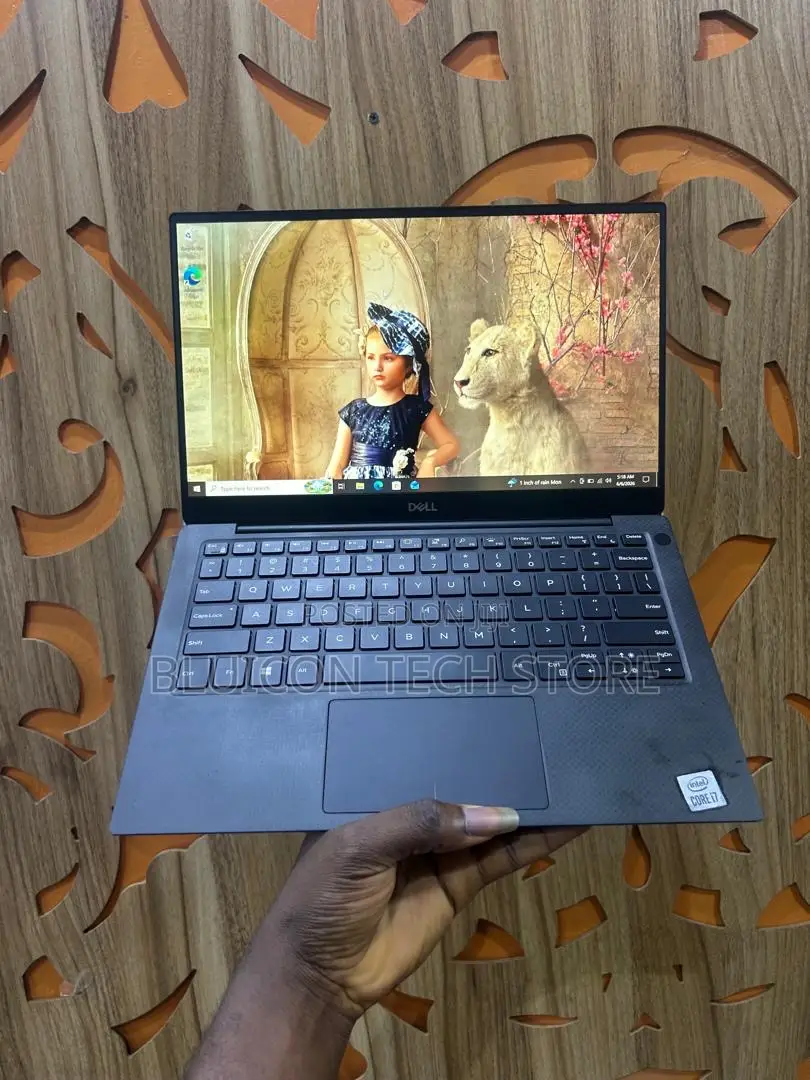 Laptop Dell XPS 13 7390 16GB Intel Core i7 SSD 256GB