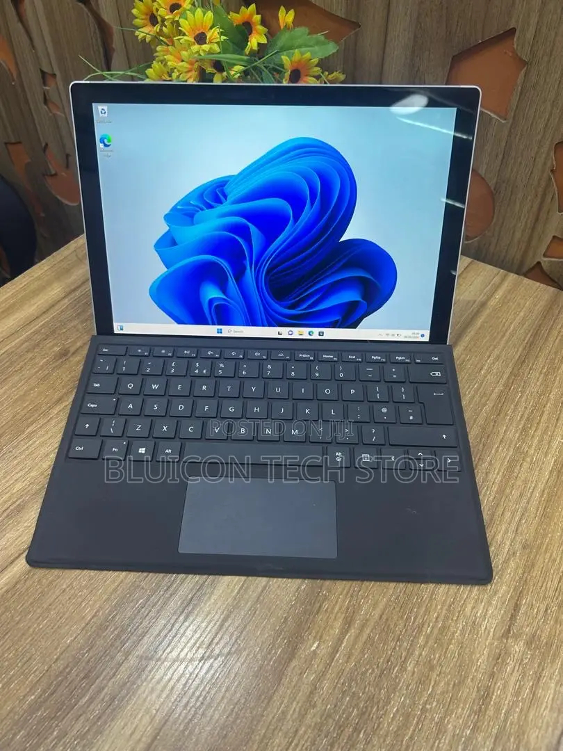 Laptop Microsoft Surface Pro 7+ 8GB Intel Core i5 SSD 256GB