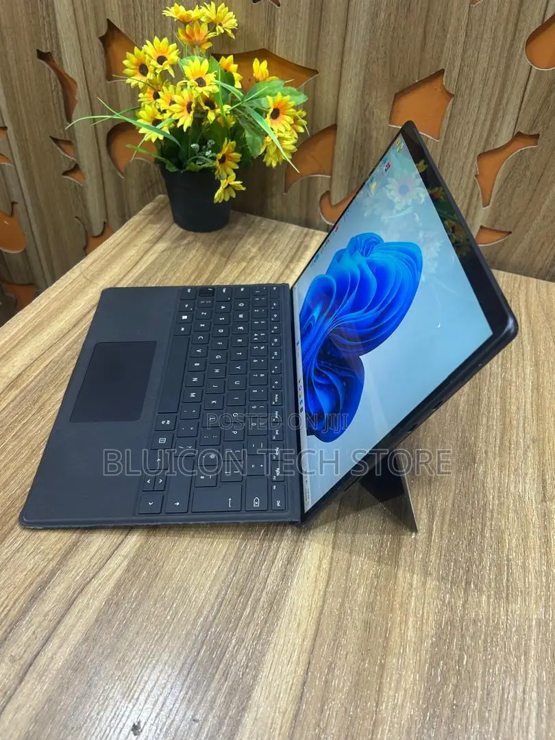 Laptop Microsoft Surface Pro 8 16GB Intel Core i7 SSD 256GB
