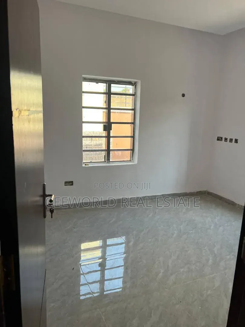 5bdrm Bungalow in Orogun Ui, Ibadan Polytechnic/University for sale