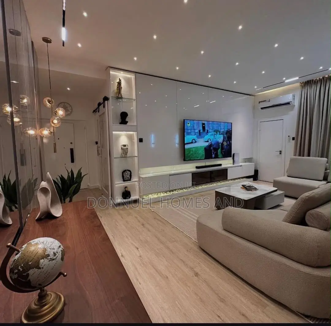 Furnished 2bdrm Apartment in Lekki Phase 1 for rent