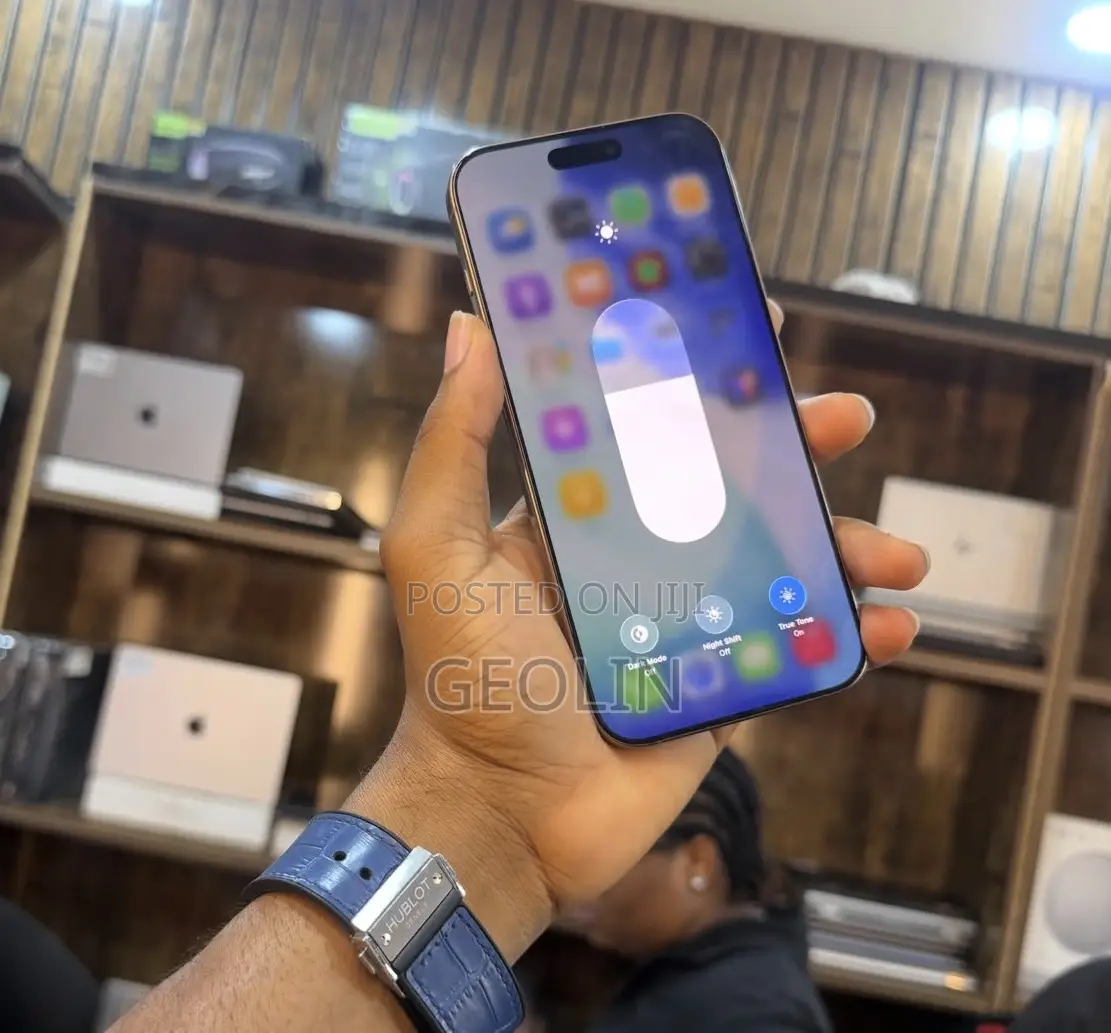 Apple iPhone 16 Pro Max 256 GB Gold