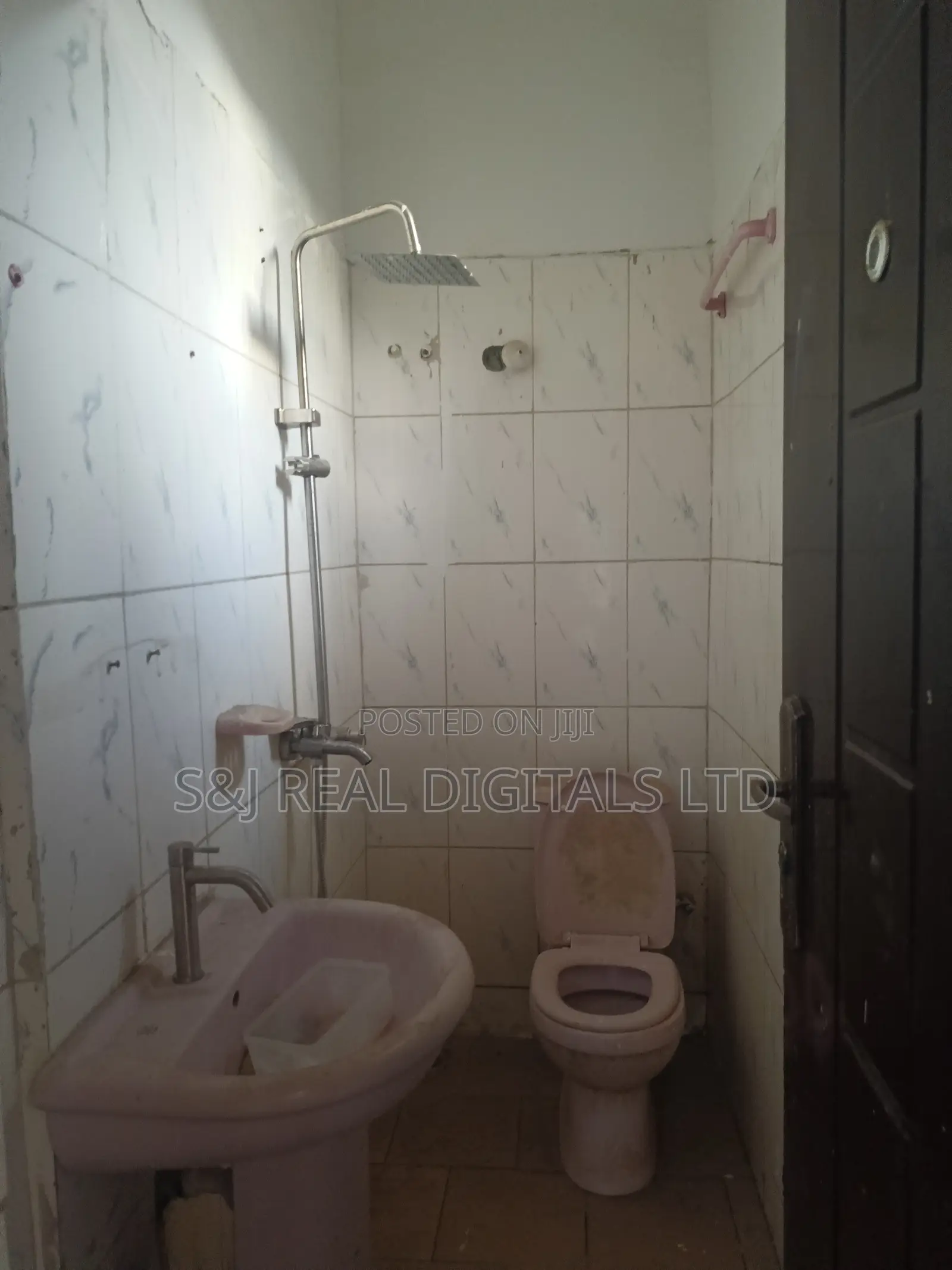 2bdrm Block of Flats in Kubwa for rent