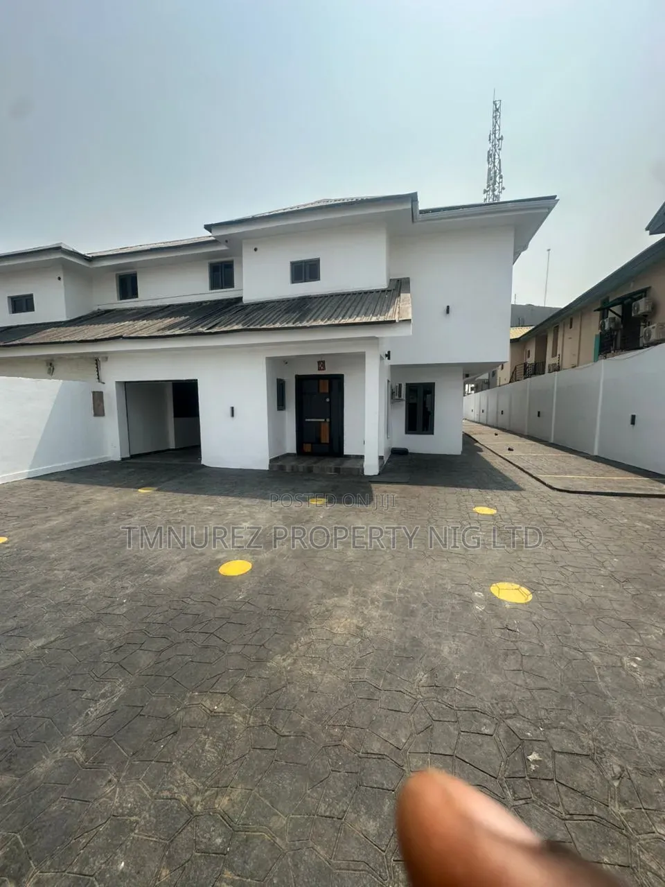 Furnished 5bdrm Duplex in Lekki Phase 1 for rent