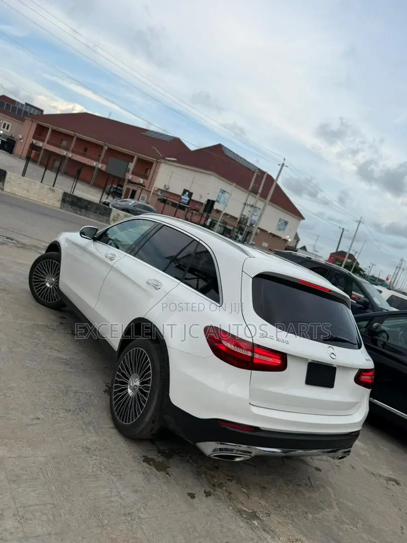 Mercedes-Benz GLC-Class 2017 White