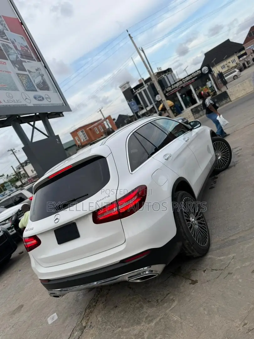 Mercedes-Benz GLC-Class 2017 White