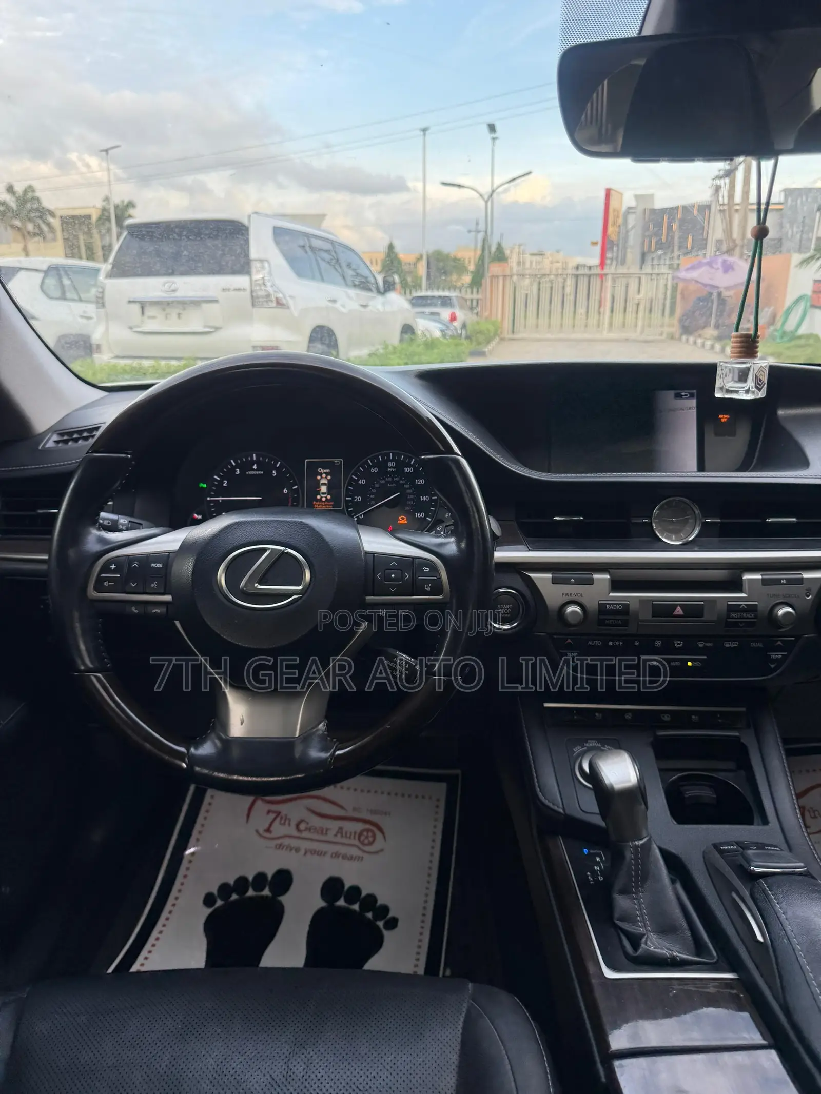 Lexus ES 2016 White