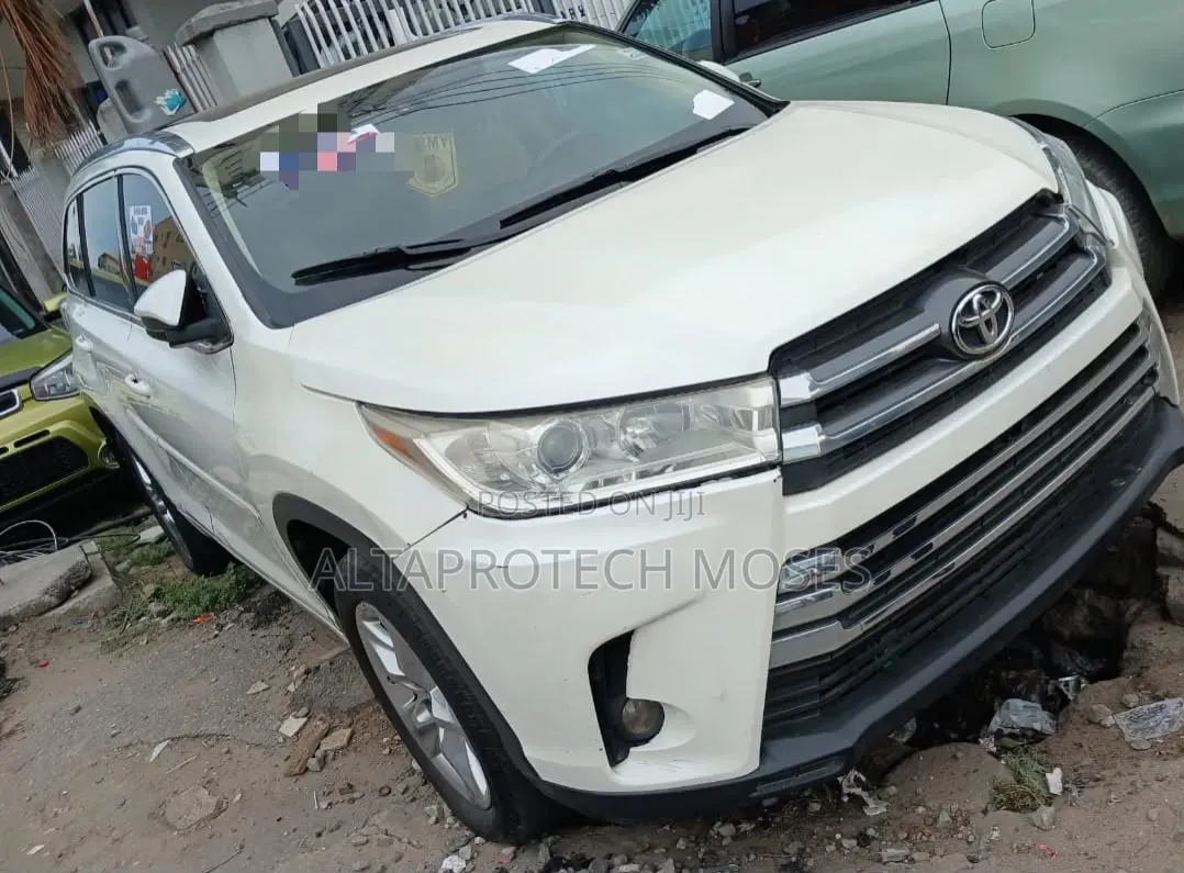 Toyota Highlander Limited Platinum V6 4x4 (3.5L 6cyl 6A) 2016 White