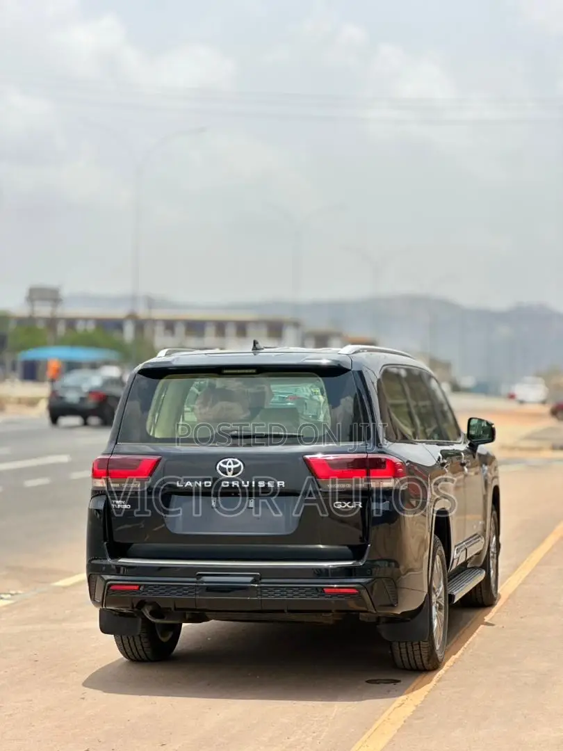 New Toyota Land Cruiser 2025 Black