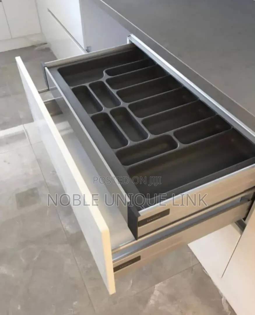 Cutlery Organizer