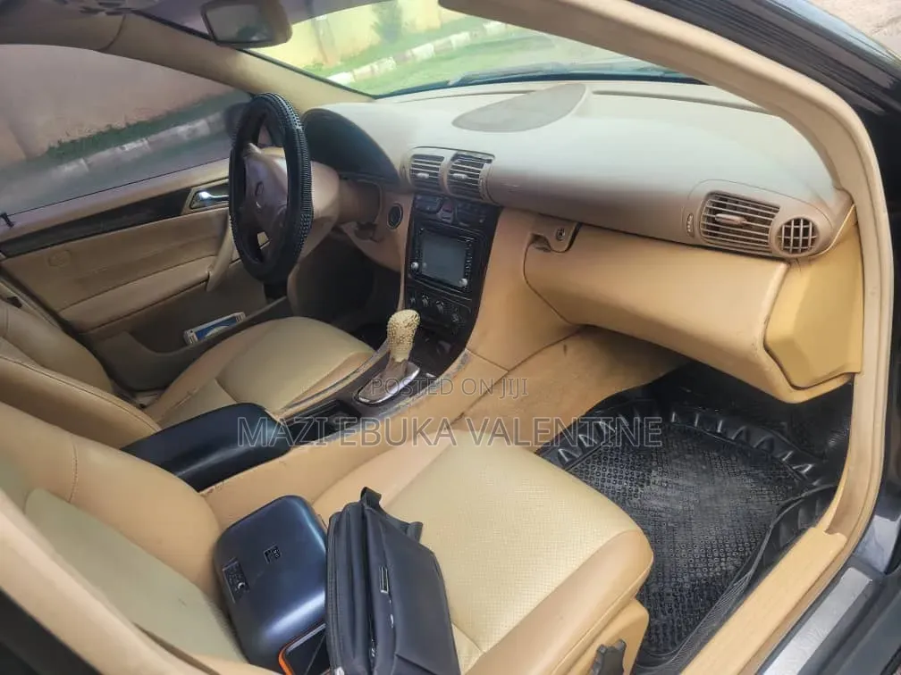 Mercedes-Benz C240 2006 Blue