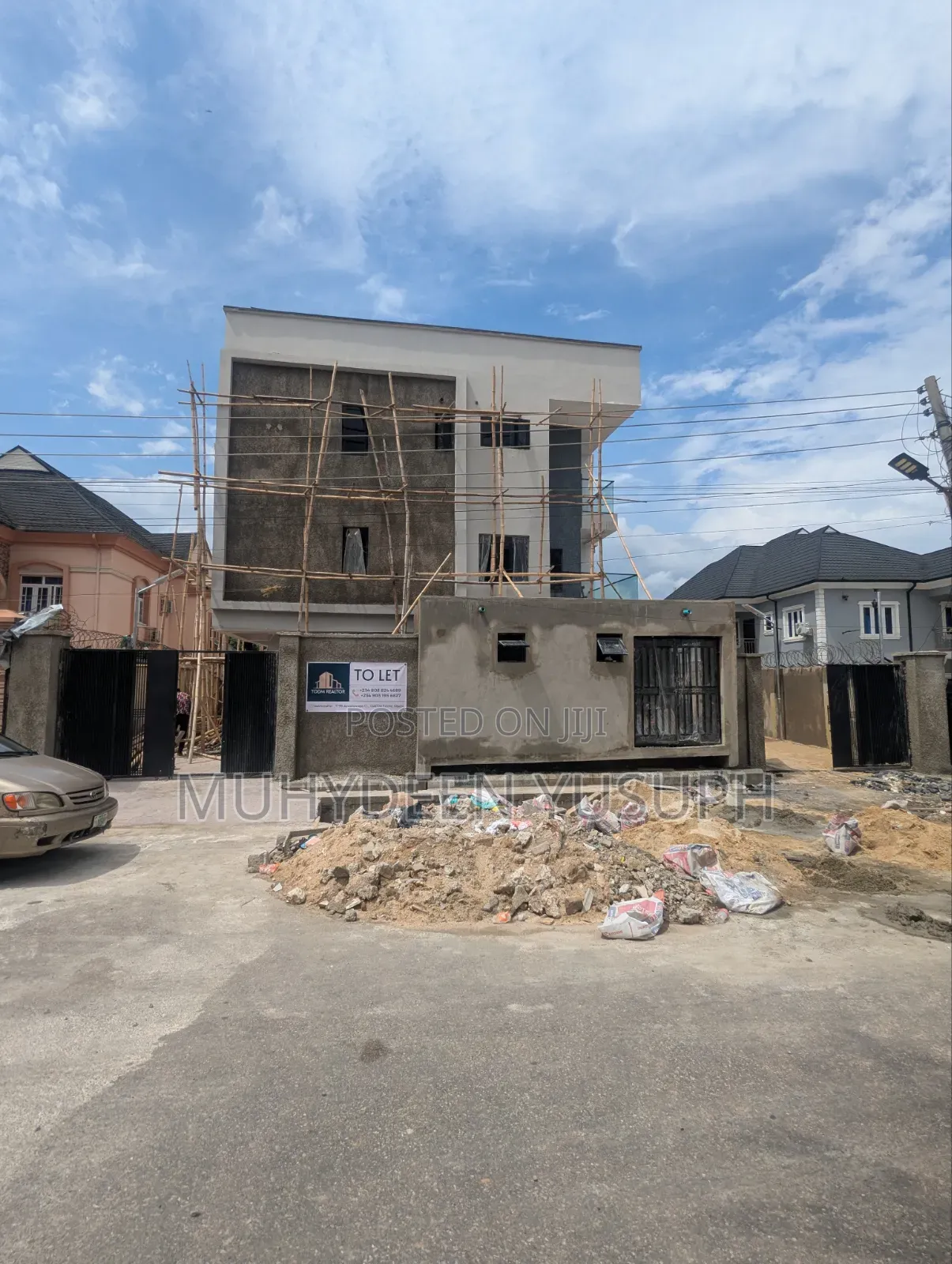 4bdrm Duplex in Allen Avenue for rent