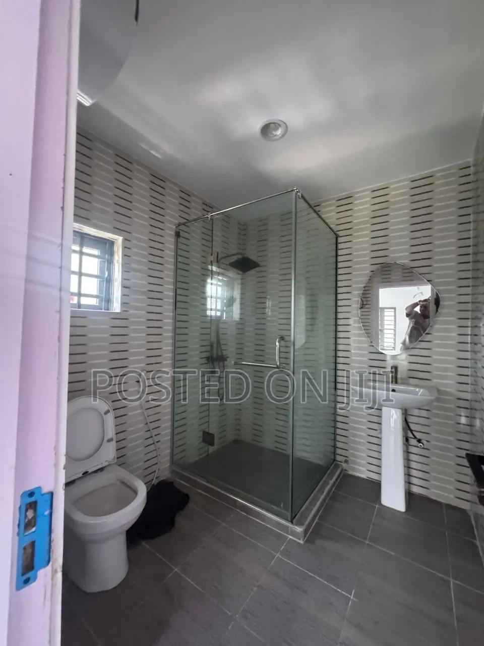 4bdrm Duplex in Vgc By Harris Drive, Lekki Phase 2 for sale