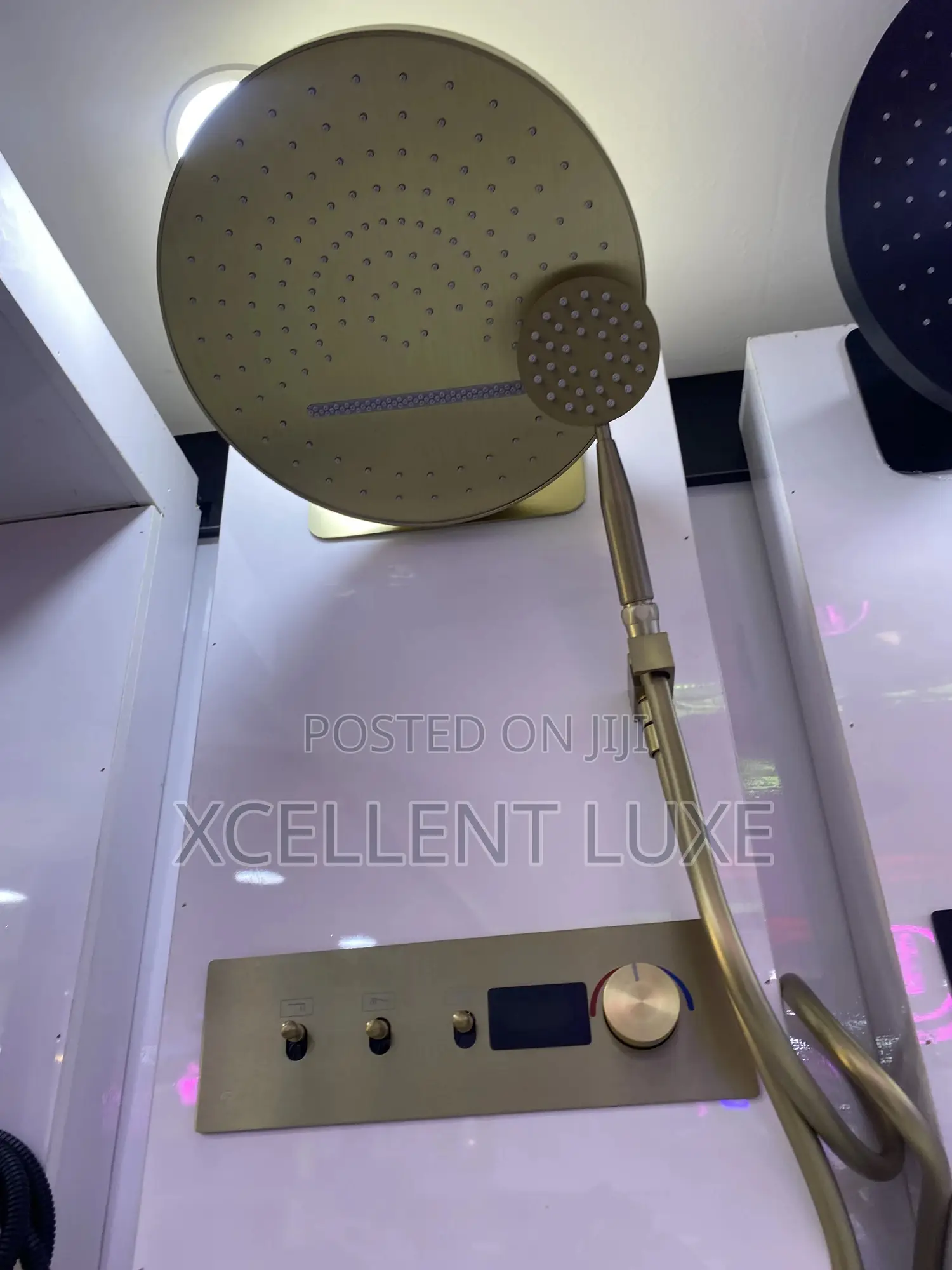 Rainfinity Conduit Shower Rose Gold.English Made