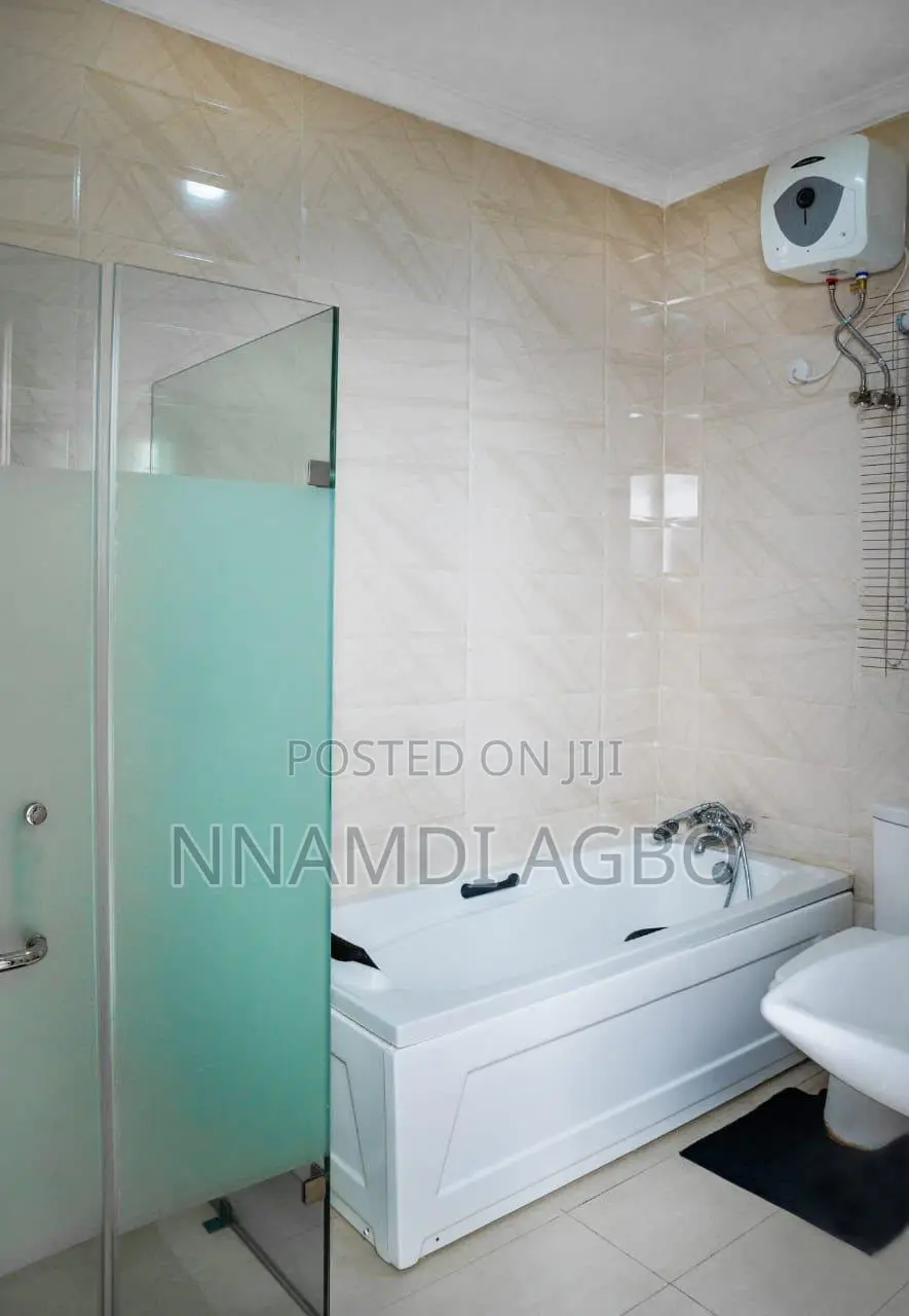 Furnished 3bdrm Apartment in Ahmadu Bello Way for rent