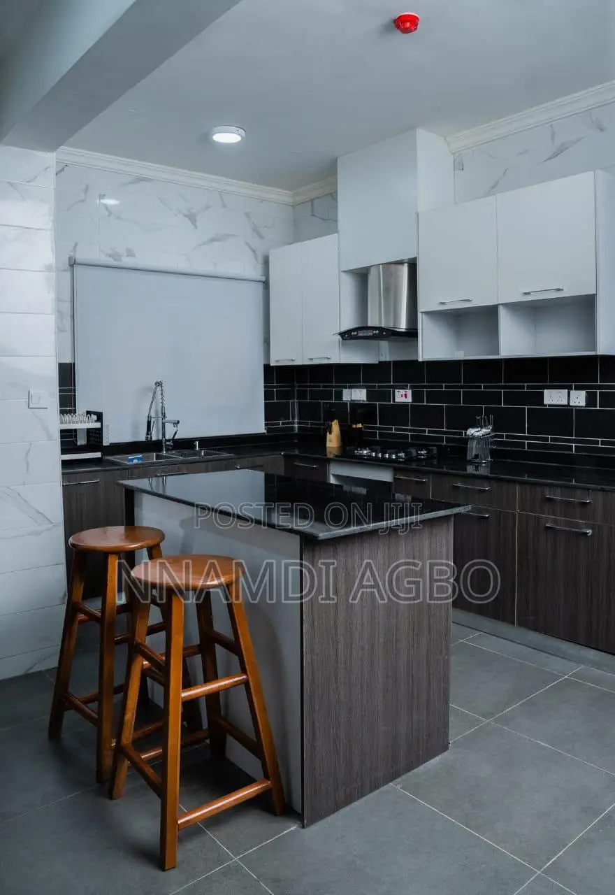 Furnished 3bdrm Apartment in Ahmadu Bello Way for rent