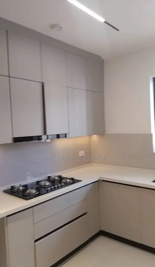 5bdrm Duplex in Lekki Phase 1 for rent