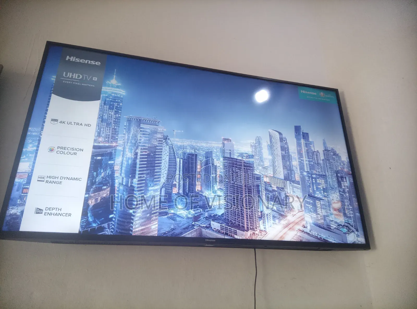 Hisense 55 Inches Smart Television Led Vedaa