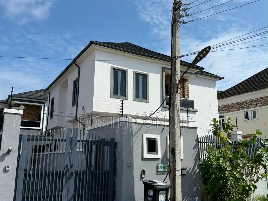 4bdrm Duplex in Agugi Lekki for rent