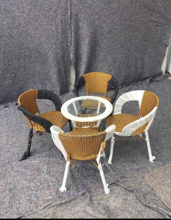 Modern Rattan 4-Seater Dining Set