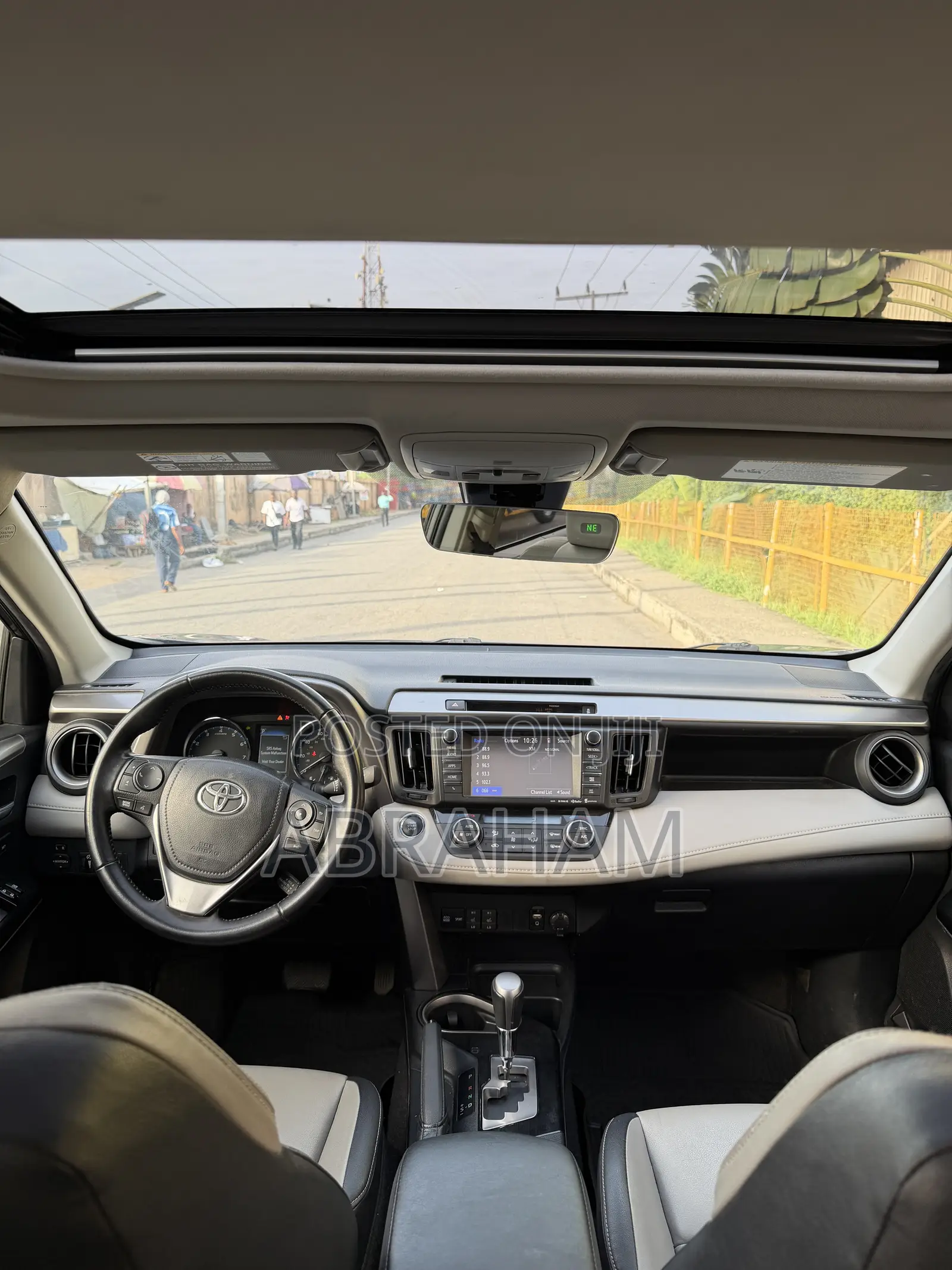 Toyota RAV4 Limited AWD (2.5L 4cyl 6A) 2016 Gray