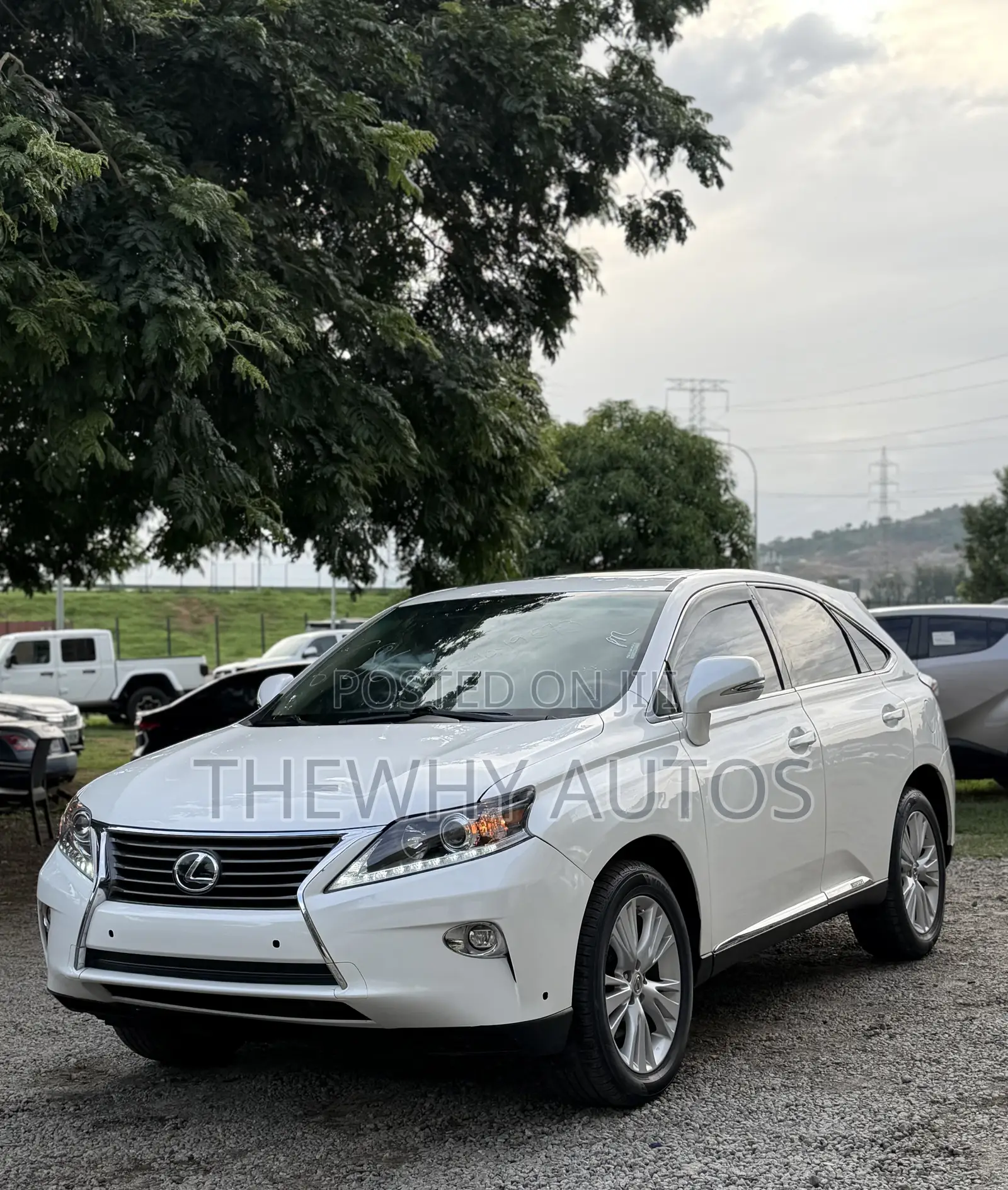 Lexus RX 450H FWD 2012 White