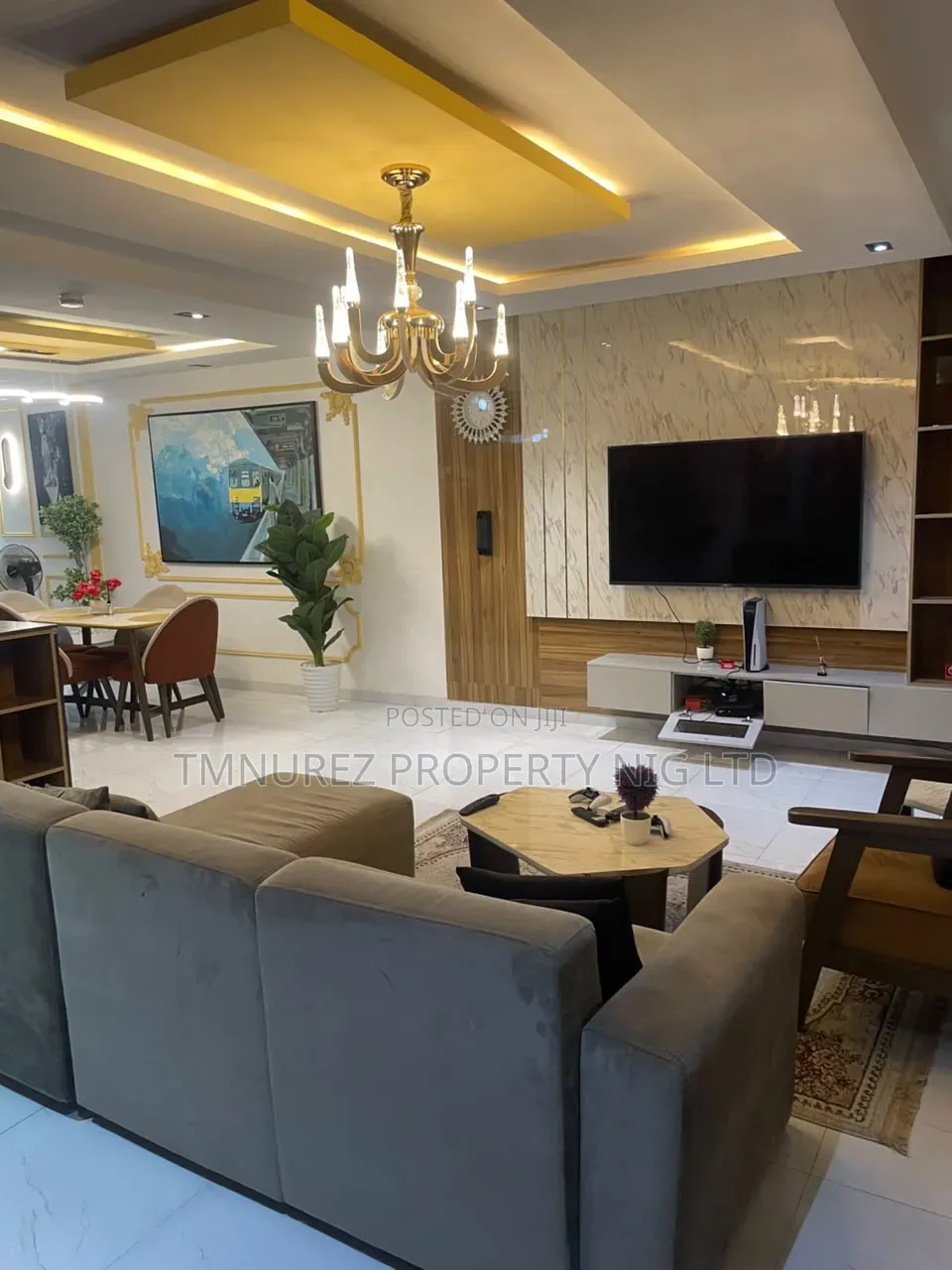 Furnished 2bdrm Apartment in Lekki Phase 1 for sale